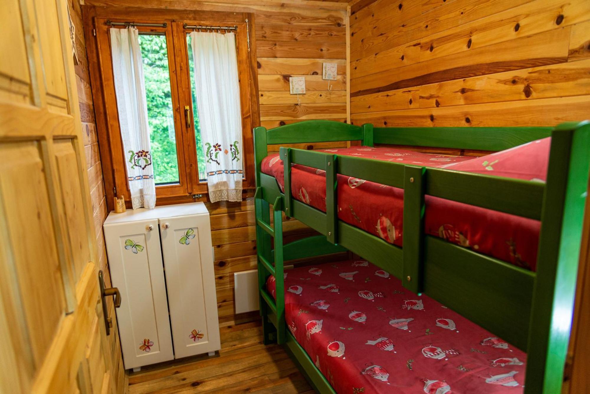 Drvene Kuce Suska - Wooden Houses Suska Zaovine Kültér fotó